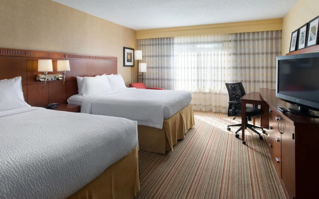 Courtyard Sacramento Airport Natomas