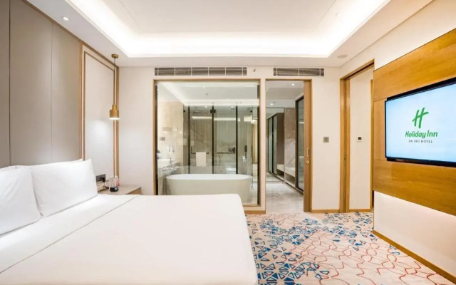 Holiday Inn Lucknow Airport - Hotel in Λάκναου - Photo 4