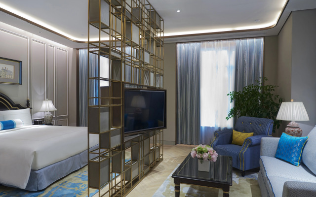 Sky Fortune Boutique Hotel