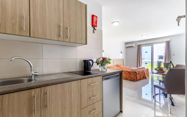 Paul Marie Hotel Apartments
