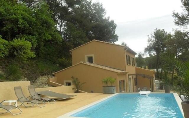La Roche en Provence