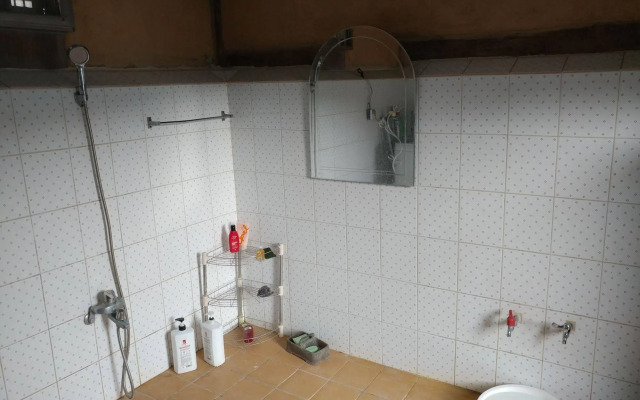 Moji Guest House