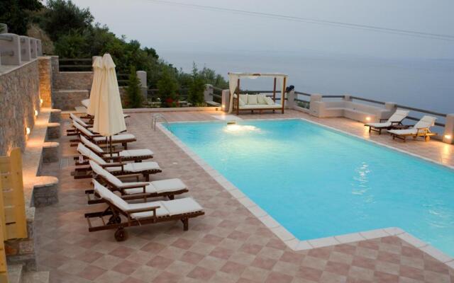 Apelon Tiritas Villas