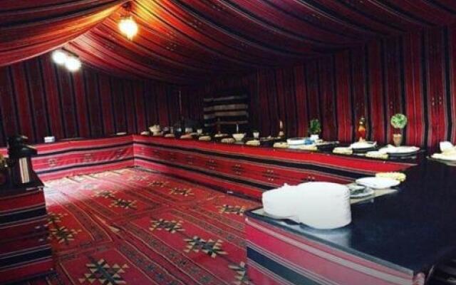 Wadi Rum White Mountain Camp