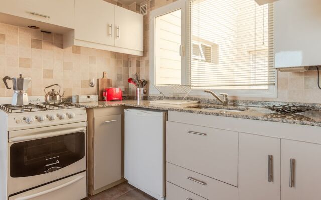 Beautiful Apartment Downtown, Amazing Lake Views JF1 by Apartments Bariloche