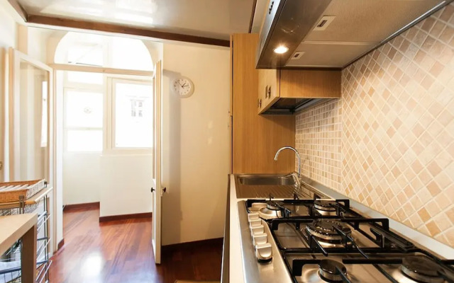 Clock Terrace House - FromHometoRome