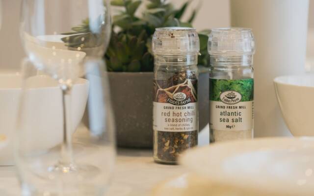 Infinity Hotel -Hantagawa-