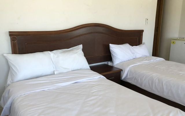 Royal NJ Hotel