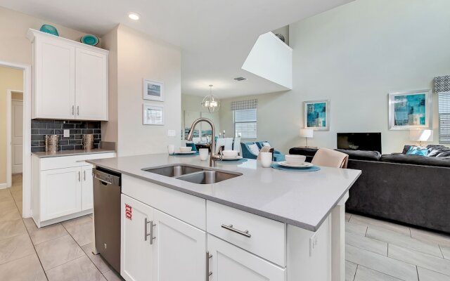 Stylish Home W/private Pool&spa, Near Disney!