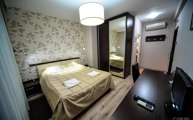 Garni Hotel 018 In