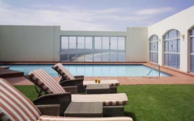 Southern Sun Northbeach Hotel