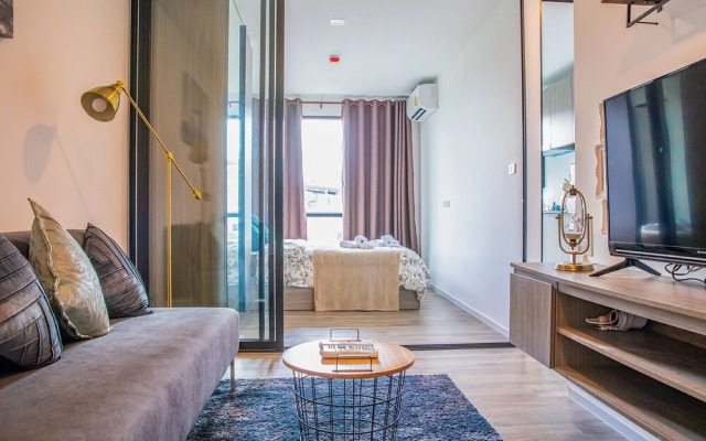 Apartment 450m from BTS with Sky Pool - bkbloft7
