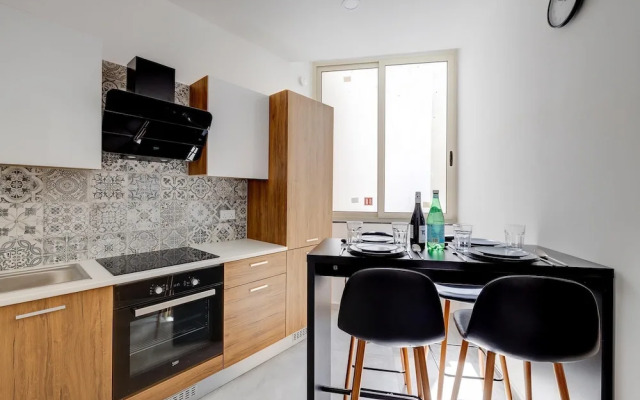 Perfect Location Modern 2BR Apartment