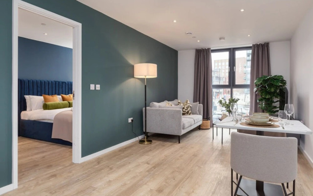 Modern 1-bed Flat in City Centre