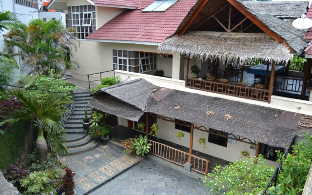 Smiling hill Apartments & Guesthouse
