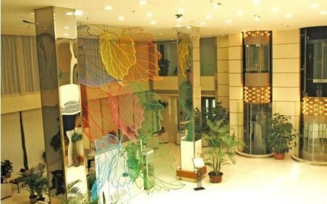 Vienna Classic Hotel (Hengtong Fortune Center Store)