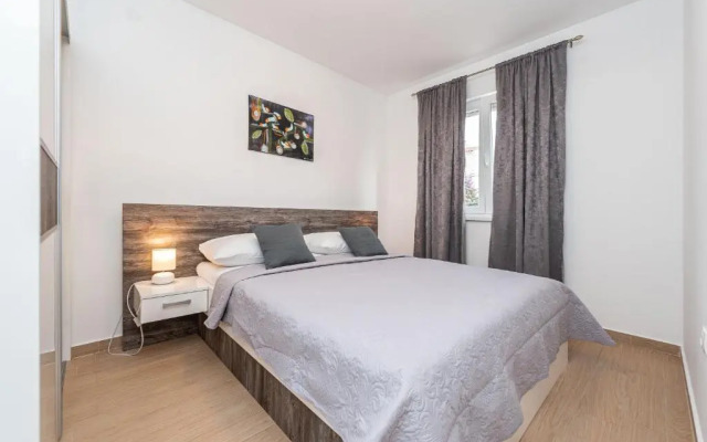 Star 3 modern & centrally ap fo 4