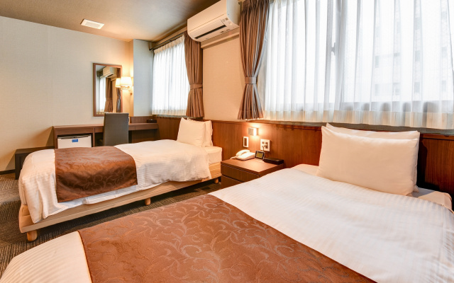 Hotel Crane Tachibana