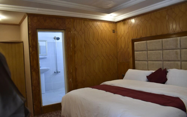 Al Noor Starlet Hotel