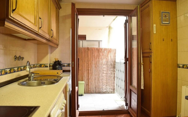 Arás Home. Gran Cocina, Terraza y Garaje