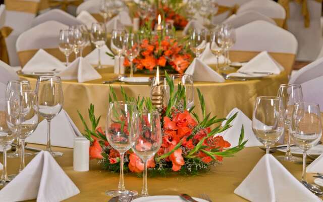 Country Inn & Suites by Radisson, Manipal