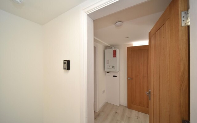 Bollin Suite - Chester Road Apartments by Premier Serviced Accommodation