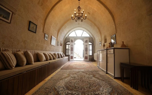 Upper Greek House