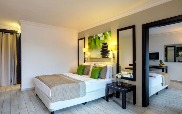 Marmaris Bay Resort - Adults Only