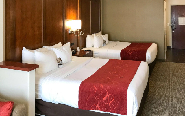 Comfort Suites Near Six Flags Magic Mountain