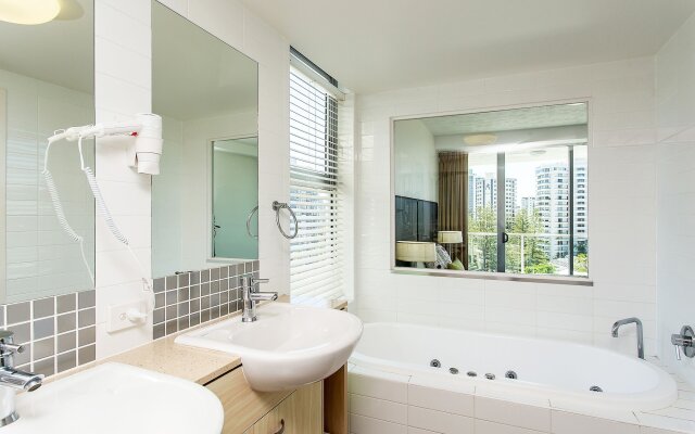 Mantra Wings Surfers Paradise
