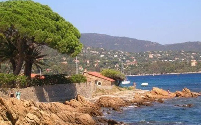 Maison Le Lavandou, 2 pièces, 6 personnes - FR-1-308-46