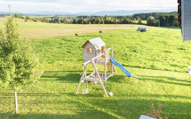 Tolles Bauernhaus im Allgaeu mit Alpenblick