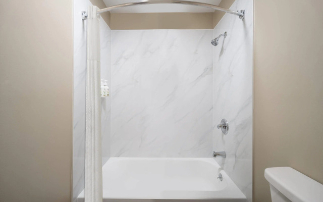 Baymont by Wyndham Commerce GA Near Tanger Outlets Mall