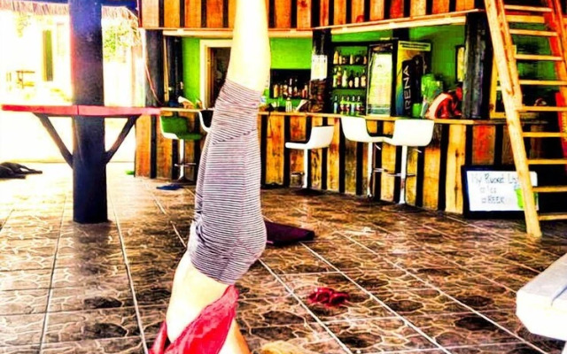 The Venue - Utila