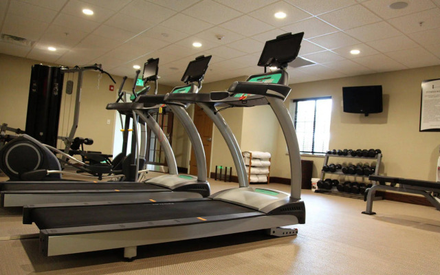 Staybridge Suites Lincoln Northeast by IHG