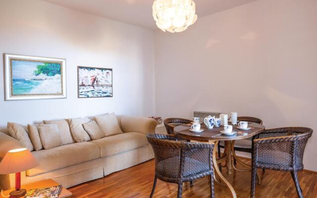 Nice Home in Makarska With Wifi and 3 Bedrooms