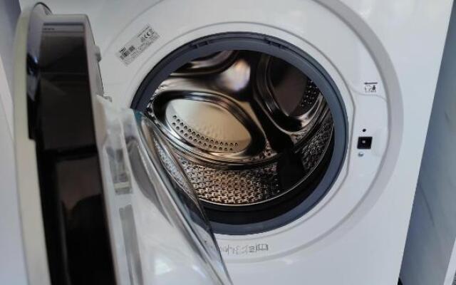 Nieuw modern appartement vlakbij strand