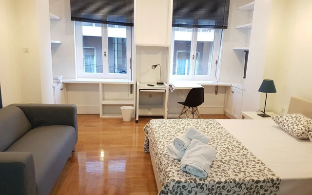 Erra - Aegean - Neoclassical - Athens Center,200m²,5 BD,2.5 BATH