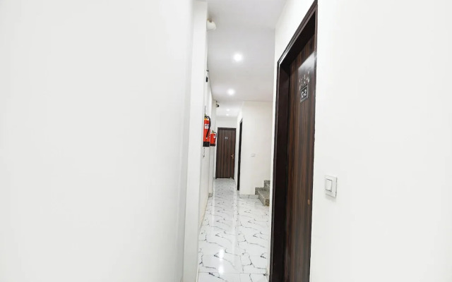 Fabhotel Asp Royal Residency I