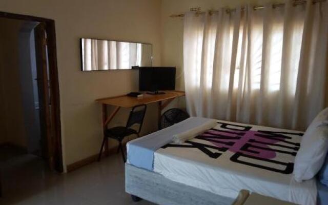 Bck8 Executive Lodge