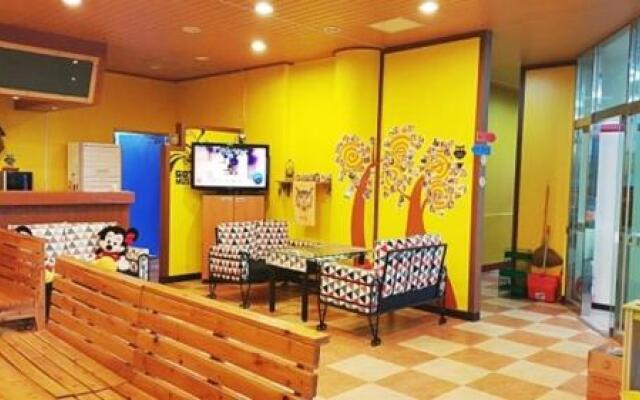 Hamdeok Agit Guesthouse