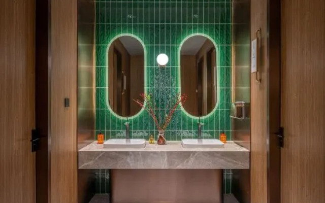 Orange Hotel (Shenzhen Qinghu Subway Station Store)
