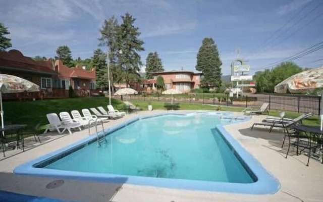 Rainbow Lodge and Inn