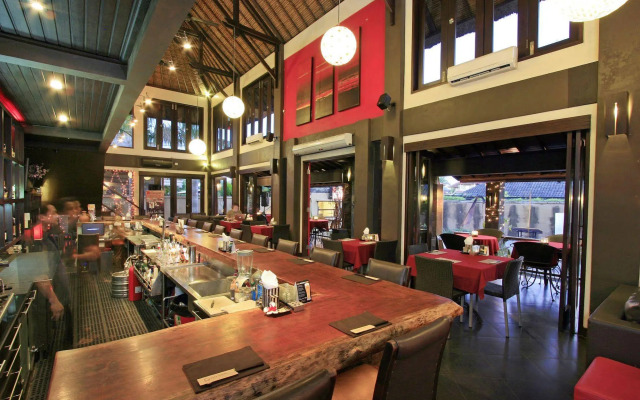 The Maya Seminyak Villas