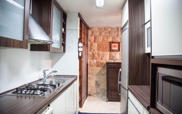 Beyt El Jabal Guest House - Der el Qamar