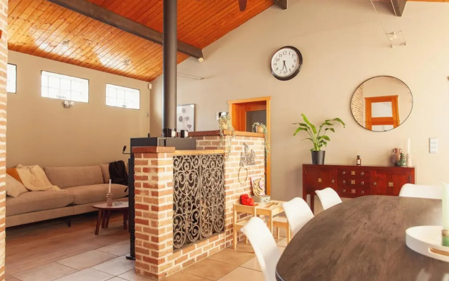 Authentic House With Playroom and Infrared Sauna