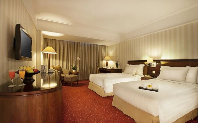 REDTOP Hotel & Convention Center