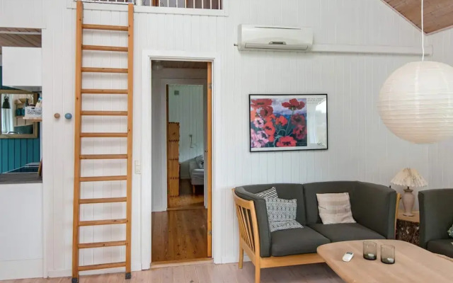 8 Person Holiday Home in Ebeltoft-by Traum