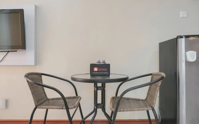 Comfy And Nice 1Br At Belmont Residence Puri Apartment