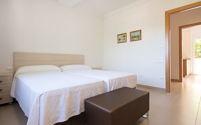 Holiday House close to Port Aventura